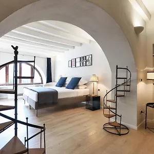 Elegant Rosales Apt. Appartamento Milano